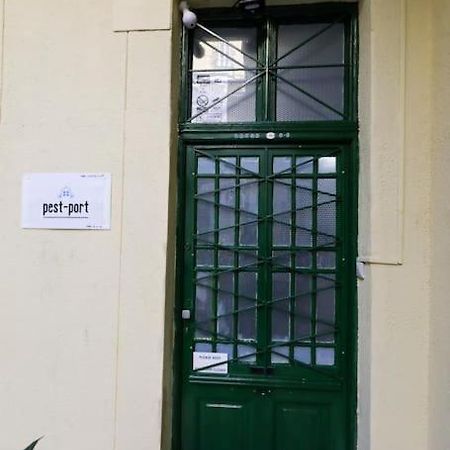Budapest Pest-Port Apartment 4 Rooms For 16 Person Exterior photo