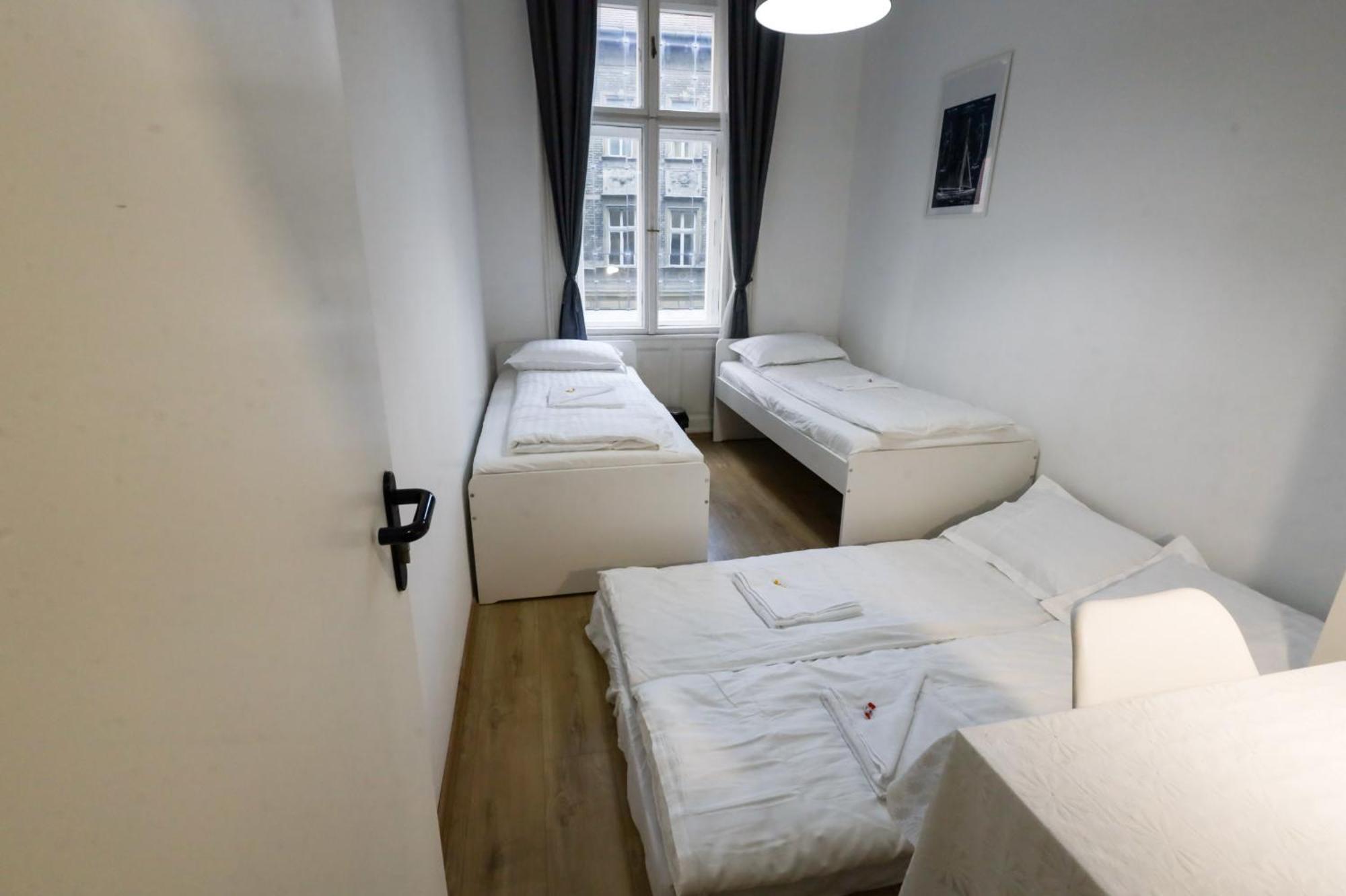 Budapest Pest-Port Apartment 4 Rooms For 16 Person Exterior photo